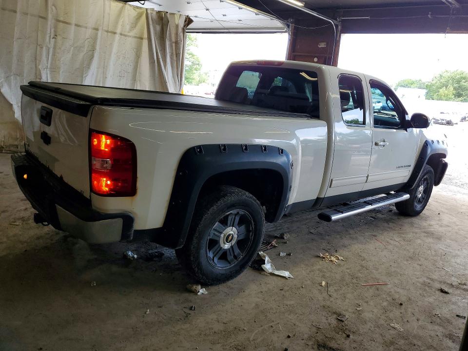 Продажа на аукционе авто 2011 Chevrolet Silverado, vin: 1GCRKSE32BZ375838, номер лота: 60748396