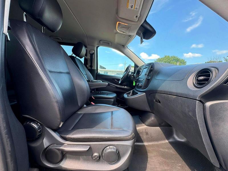 63189326 :رقم المزاد ، WD4PG2EE0K3574583 vin ، 2019 Mercedes-benz Metris مزاد بيع