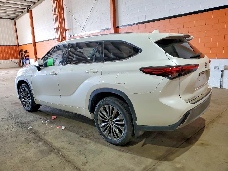Продажа на аукционе авто 2020 Toyota Highlander Limited V6 4dr Awd, vin: 5TDFZRBH9LS050128, номер лота: 52664146