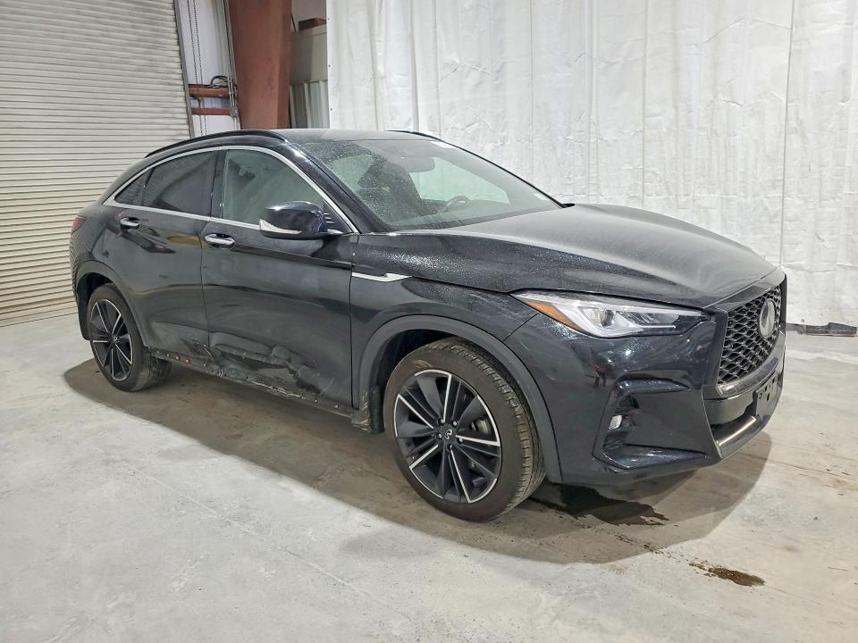 60403856 :رقم المزاد ، 3PCAJ5J32NF111083 vin ، 2022 Infiniti Qx55 مزاد بيع