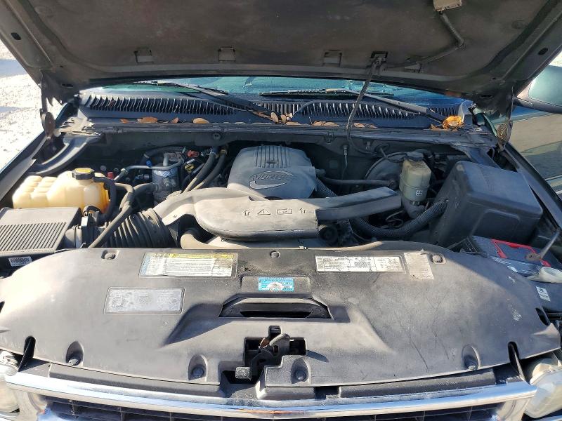 59797536 :رقم المزاد ، 1GNEC13T91R130050 vin ، 2001 Chevrolet Tahoe مزاد بيع