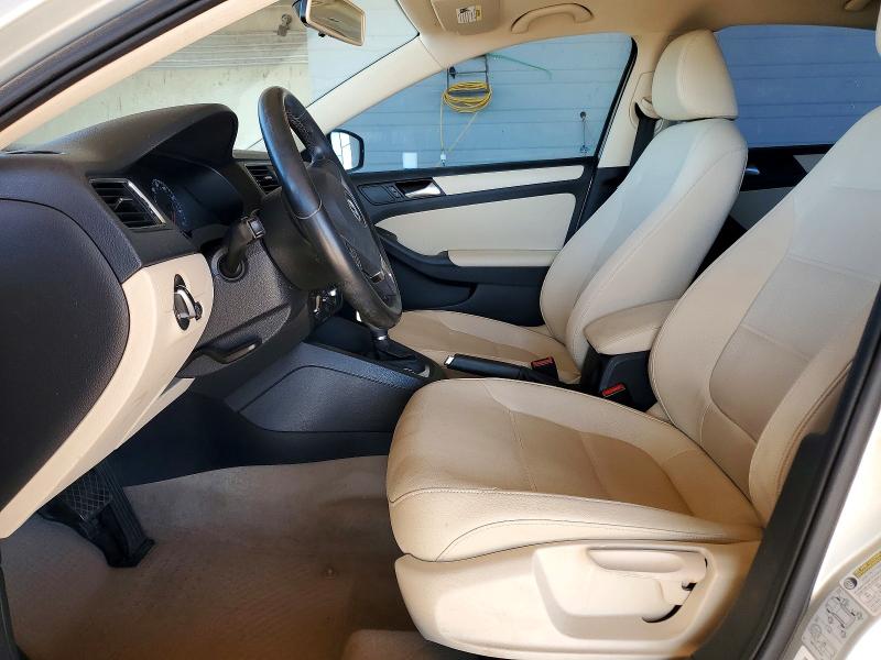 59632546 :رقم المزاد ، 3VWDZ7AJ5BM392333 vin ، 2011 Volkswagen Jetta مزاد بيع