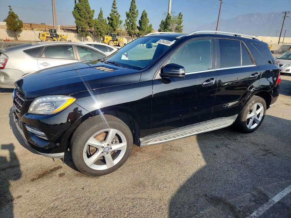 2013 Mercedes-benz Ml მანქანა იყიდება აუქციონზე, vin: 4JGDA2EB1DA200496, აუქციონის ნომერი: 62540586