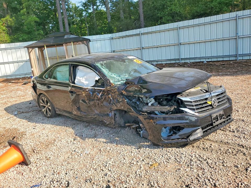 Продажа на аукционе авто 2021 Volkswagen Passat, vin: 1VWSA7A31MC016488, номер лота: 61015446