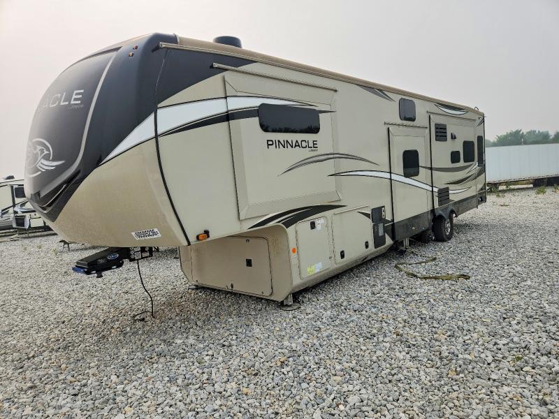 Продаж на аукціоні авто 2023 Jayco Pinnacle Fifth Wheel, vin: 1UJCF0BV7P1RR0055, номер лоту: 60505236