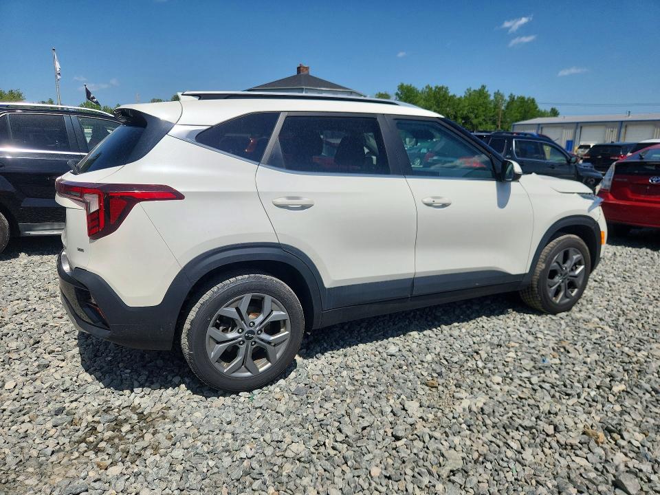 85974295 :رقم المزاد ، KNDEUCAA1R7496871 vin ، 2024 Kia Seltos مزاد بيع