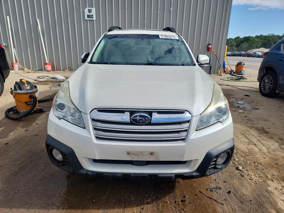 Продажа на аукционе авто 2014 Subaru Outback, vin: 4S4BRBECXE3201158, номер лота: 61065676
