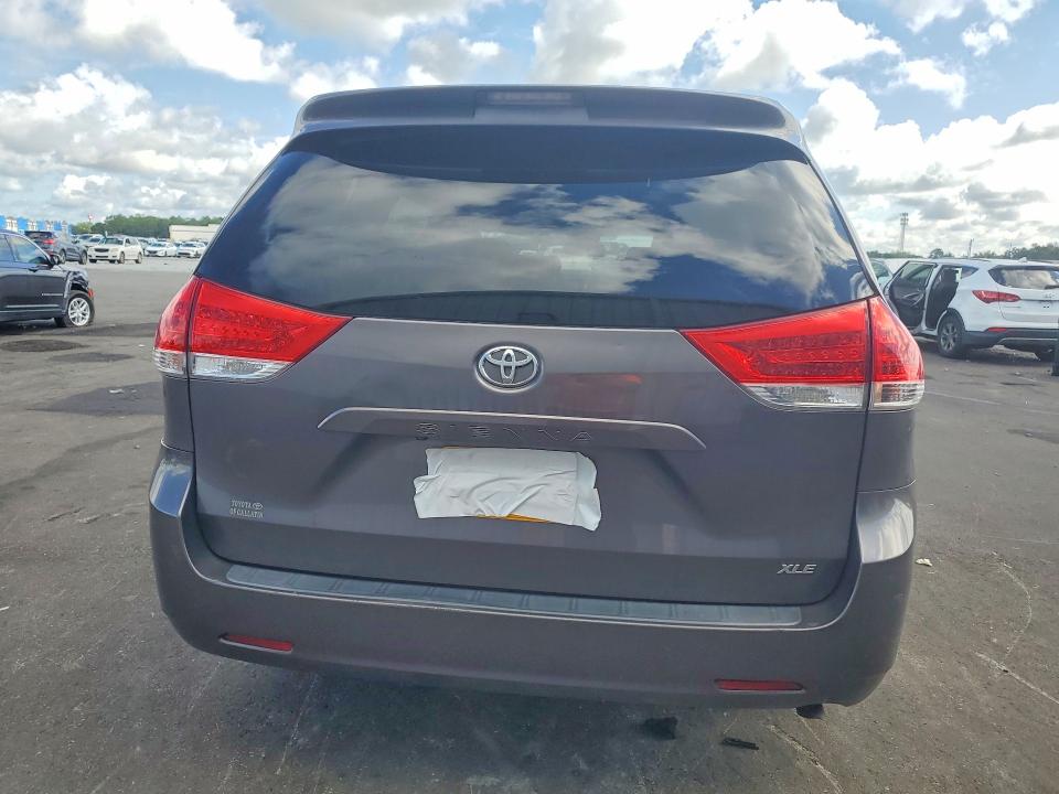 Продажа на аукционе авто 2012 Toyota Sienna, vin: 5TDYK3DC7CS273344, номер лота: 60420806