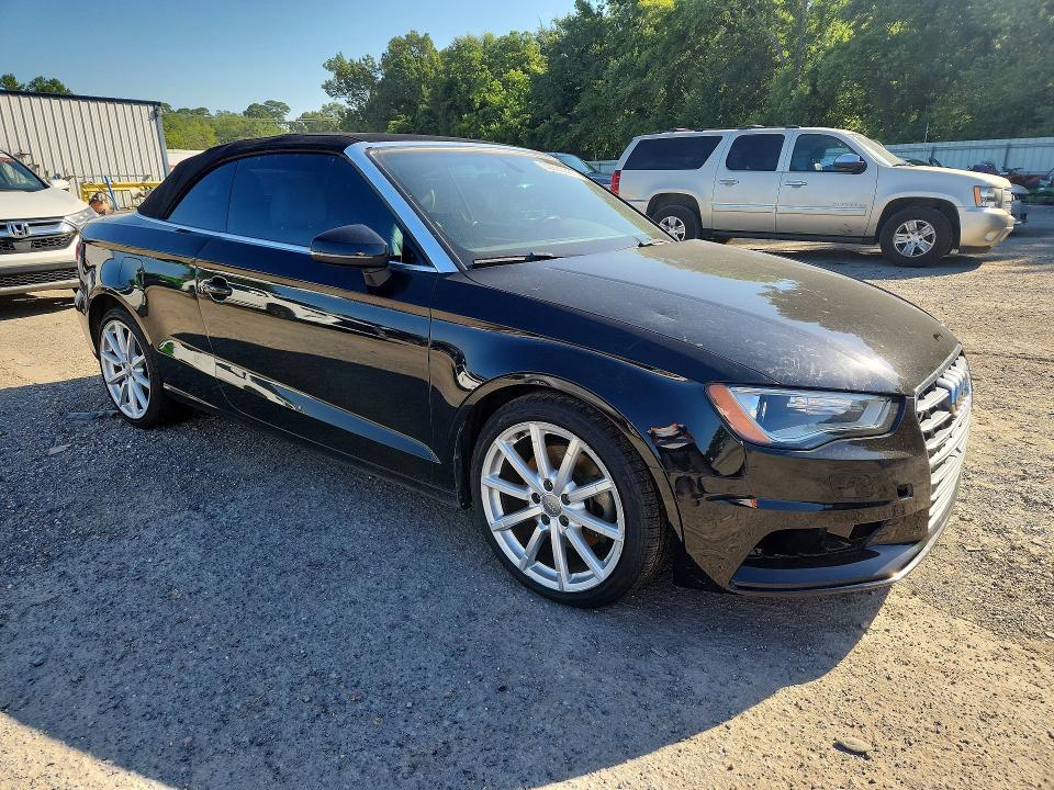 60636886 :رقم المزاد ، WAU67LFF5G1056200 vin ، 2016 Audi A3 مزاد بيع