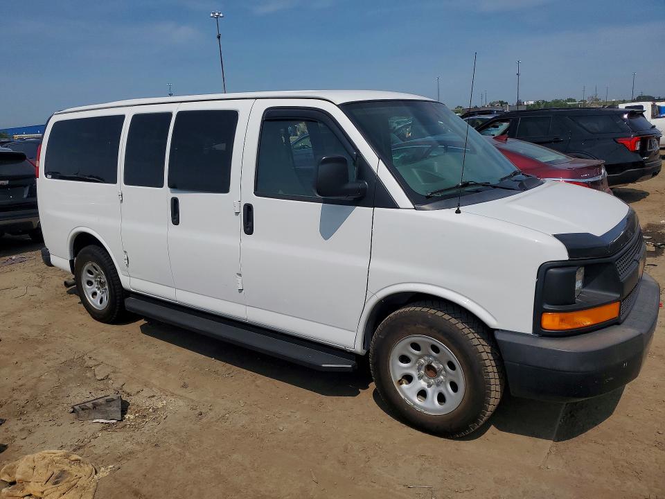 2013 Chevrolet Express G1500 მანქანა იყიდება აუქციონზე, vin: 1GNSGBF42D1164450, აუქციონის ნომერი: 60879656