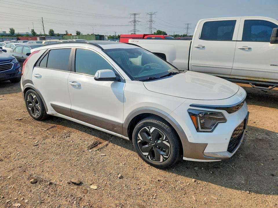 2023 Kia Niro მანქანა იყიდება აუქციონზე, vin: KNDCT3L13P5013865, აუქციონის ნომერი: 62800116