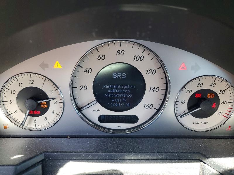 60063976 :رقم المزاد ، WDBUF56XX7B033246 vin ، 2007 Mercedes-benz E مزاد بيع
