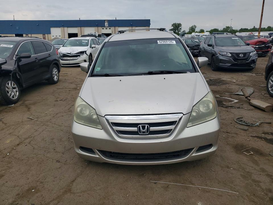 62969126 :رقم المزاد ، 5FNRL384X7B458146 vin ، 2007 Honda Odyssey مزاد بيع
