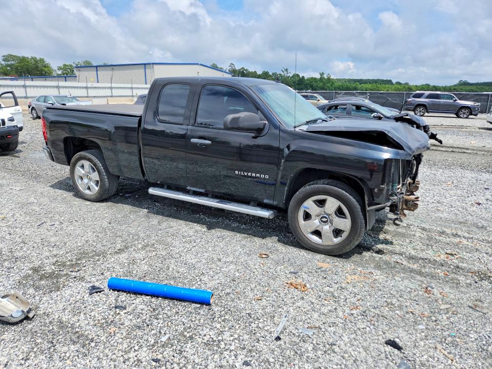 60811456 :رقم المزاد ، 1GCRCSE03BZ227863 vin ، 2011 Chevrolet Silverado مزاد بيع