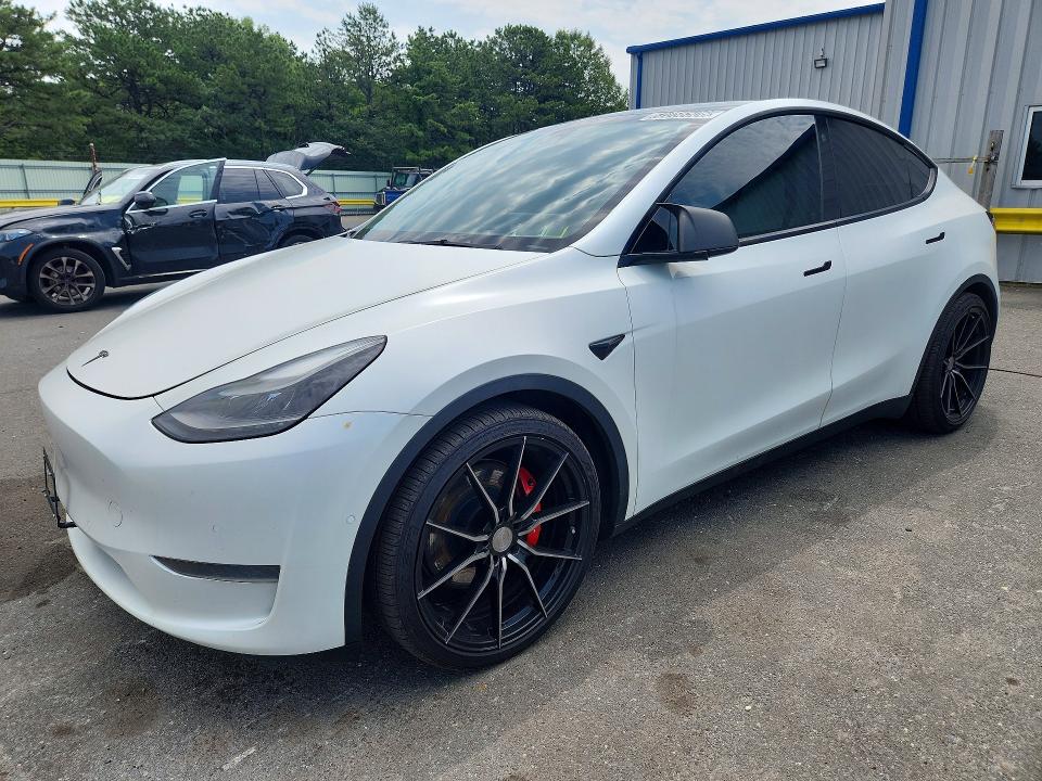 2022 Tesla Model Y მანქანა იყიდება აუქციონზე, vin: 7SAYGDEF6NF308174, აუქციონის ნომერი: 62056506
