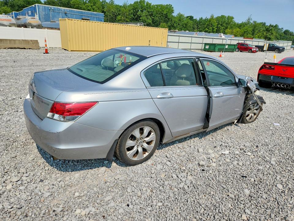 Продаж на аукціоні авто 2008 Honda Accord, vin: 1HGCP26848A121283, номер лоту: 61207076