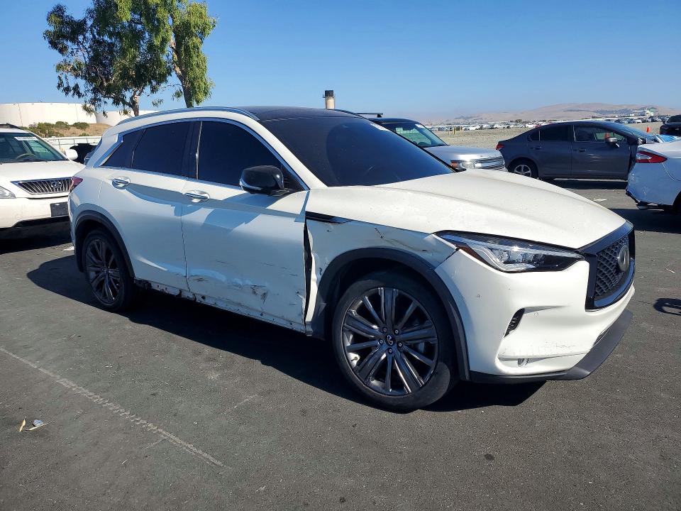 61307076 :رقم المزاد ، 3PCAJ5M38LF108956 vin ، 2020 Infiniti Qx50 مزاد بيع