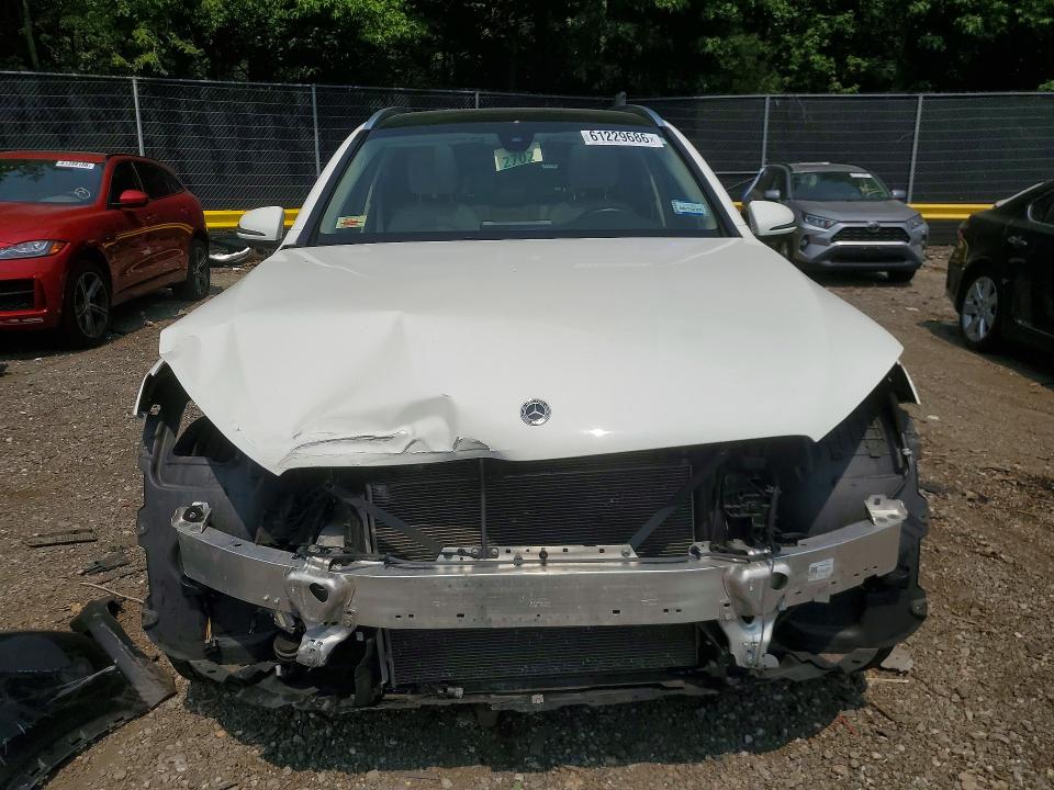 61229686 :رقم المزاد ، W1N0G8EB8MF986703 vin ، 2021 Mercedes-benz Glc مزاد بيع