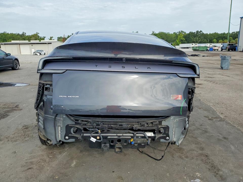61025416 :رقم المزاد ، 7SAYGDEE4TF324037 vin ، 2026 Tesla Model Y مزاد بيع