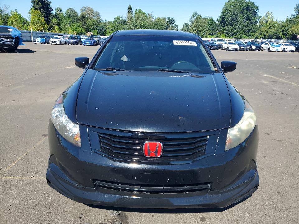 61111806 :رقم المزاد ، 1HGCP26898A131209 vin ، 2008 Honda Accord مزاد بيع