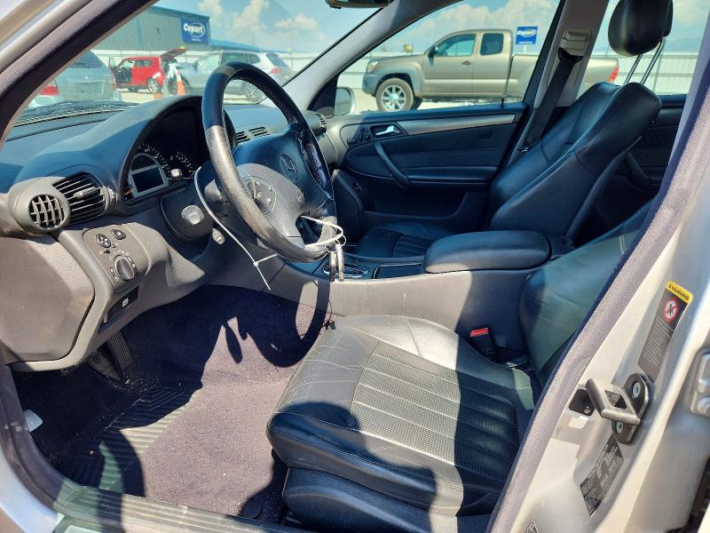 63551256 :رقم المزاد ، WDBRF65J03F436339 vin ، 2003 Mercedes-benz C مزاد بيع