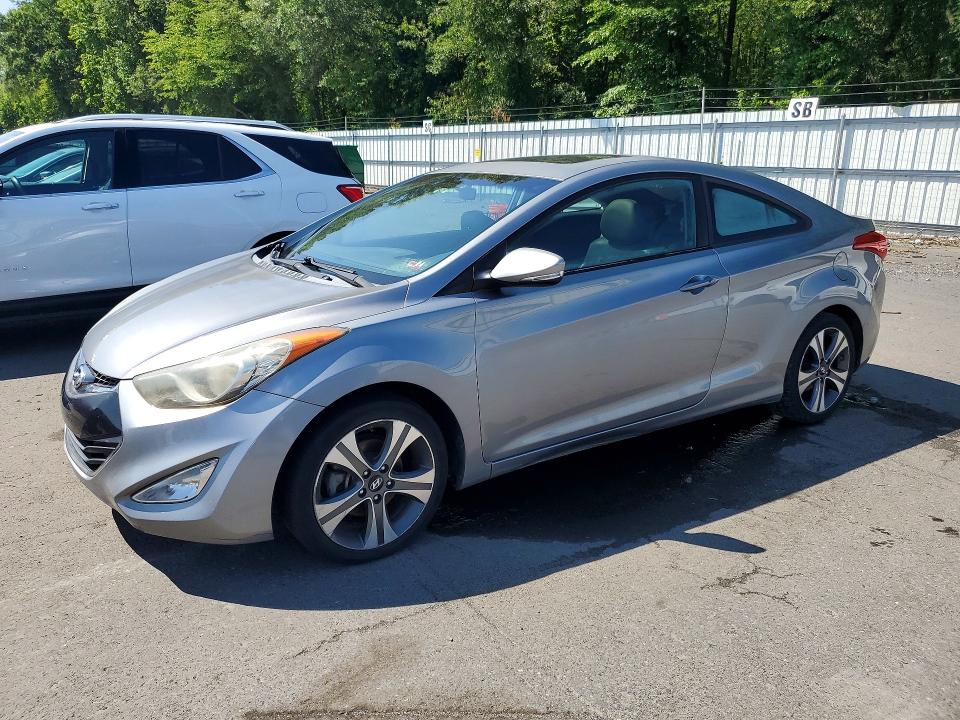 61007236 :رقم المزاد ، KMHDH6AE4DU006465 vin ، 2013 Hyundai Elantra Coupe مزاد بيع