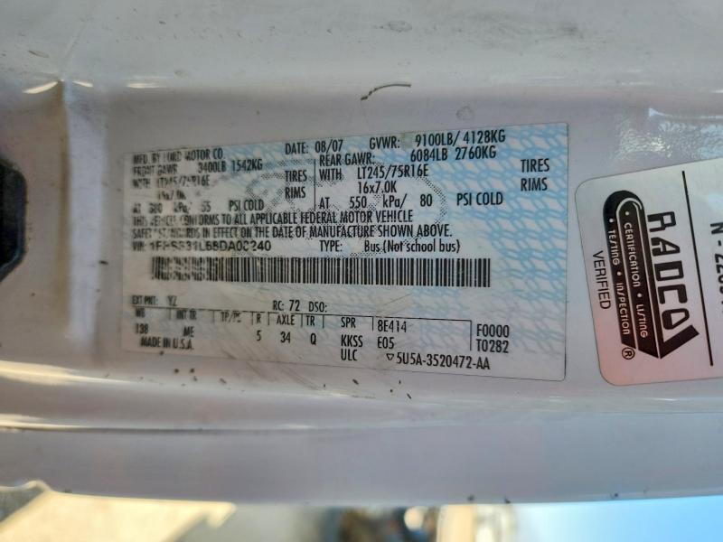 62471706 :رقم المزاد ، 1FBSS31L68DA08240 vin ، 2008 Ford Econoline مزاد بيع