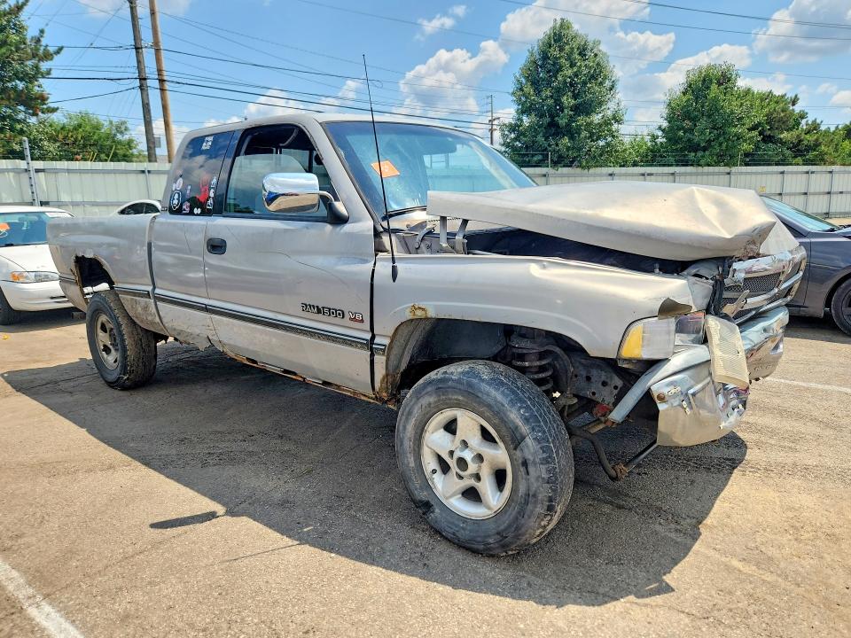 1997 Dodge Ram1500 მანქანა იყიდება აუქციონზე, vin: 3B7HF13Y4VM586067, აუქციონის ნომერი: 61125486