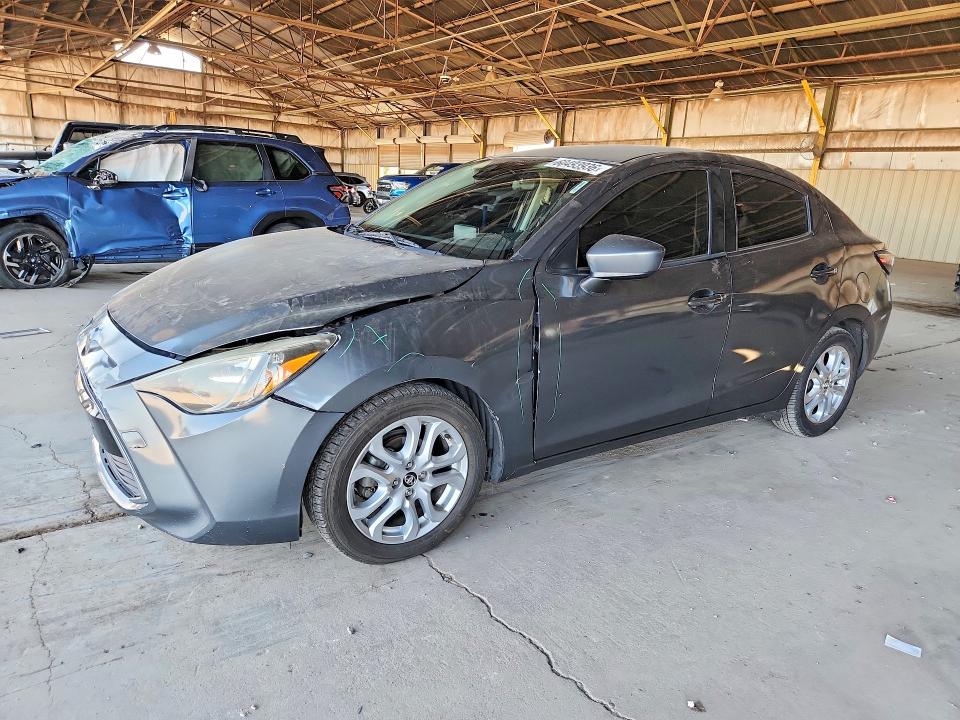 60493936 :رقم المزاد ، 3MYDLBYV1JY306413 vin ، 2018 Toyota Yaris Ia مزاد بيع
