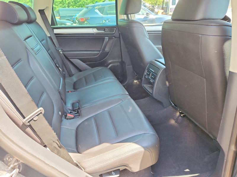 Продаж на аукціоні авто 2016 Volkswagen Touareg, vin: WVGEF9BP4GD010273, номер лоту: 62991806