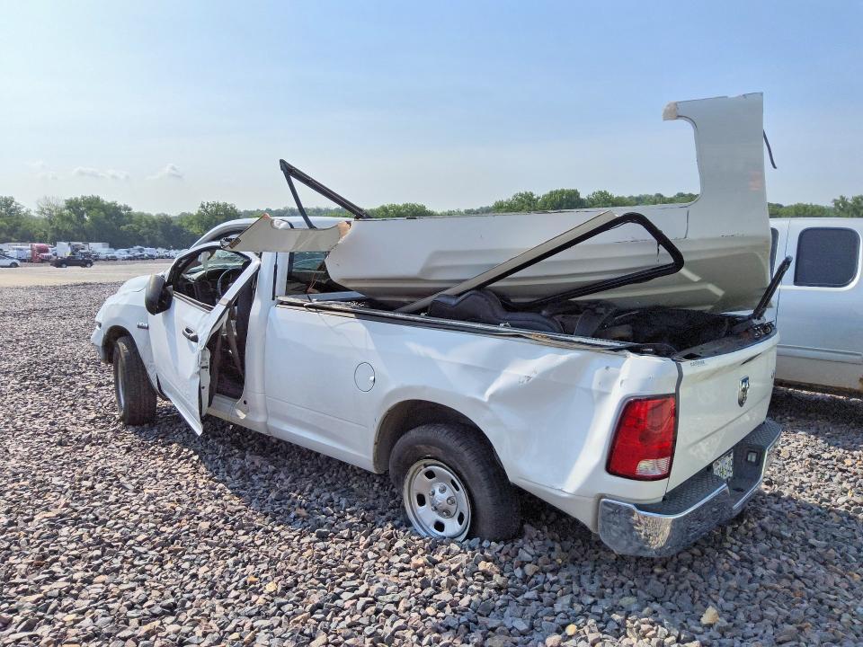 60933666 :رقم المزاد ، 3C6JR6DT7LG144069 vin ، 2020 Ram 1500 Classic مزاد بيع