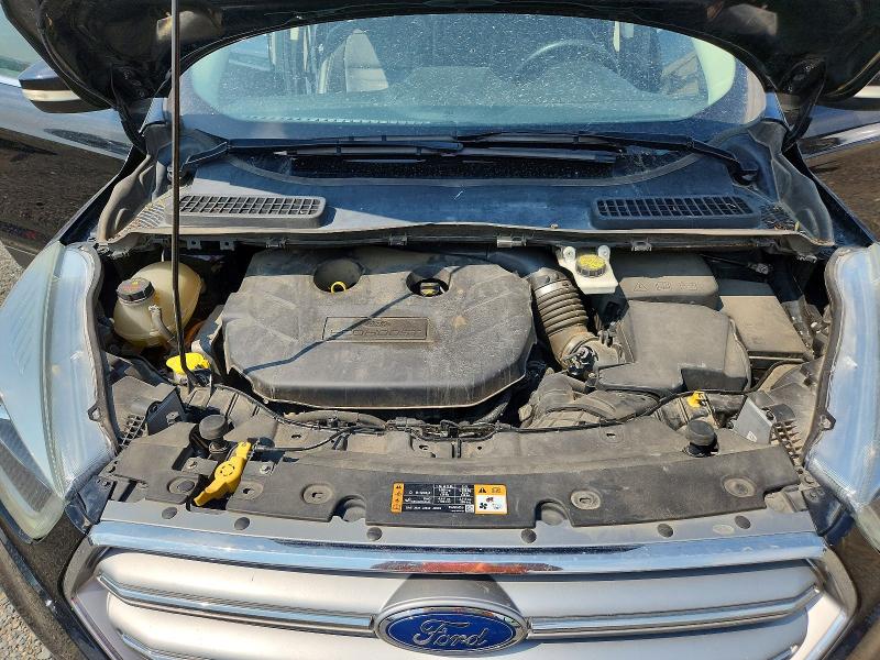 61922376 :رقم المزاد ، 1FMCU9J99HUC96266 vin ، 2017 Ford Escape مزاد بيع