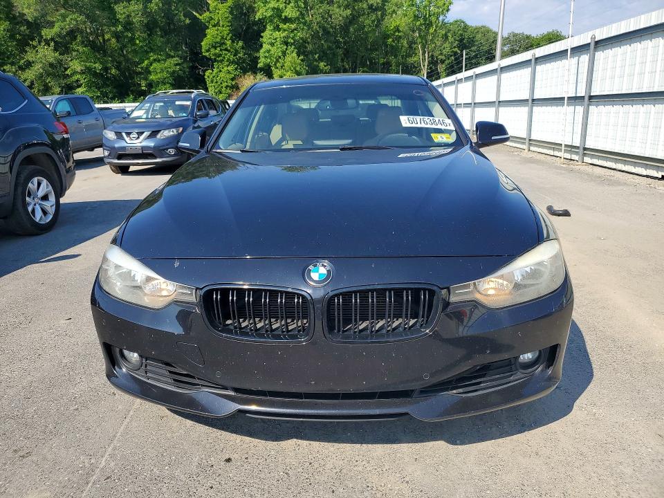 2015 Bmw 328 მანქანა იყიდება აუქციონზე, vin: WBA3B5G52FNS16768, აუქციონის ნომერი: 60763846