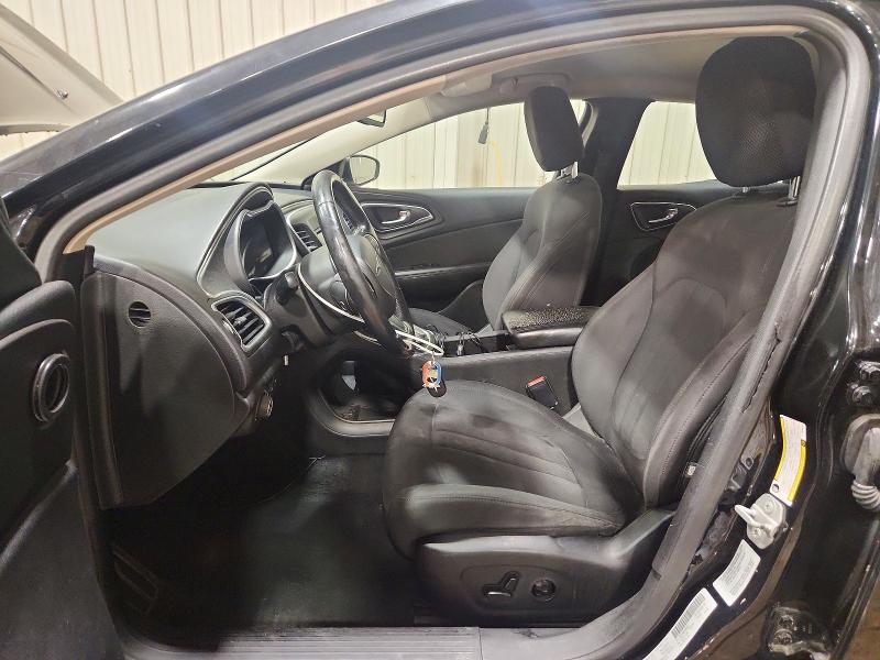 2015 Chrysler 200 მანქანა იყიდება აუქციონზე, vin: 1C3CCCABXFN590729, აუქციონის ნომერი: 59894836