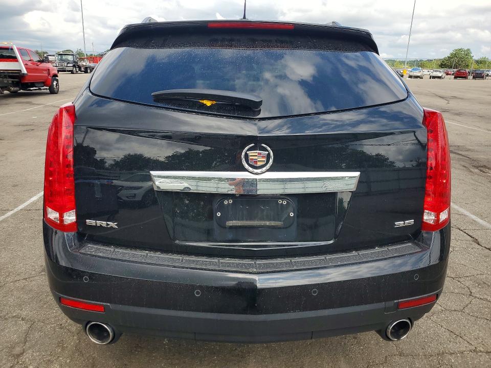 60022376 :رقم المزاد ، 3GYFNDE37FS638800 vin ، 2015 Cadillac Srx مزاد بيع