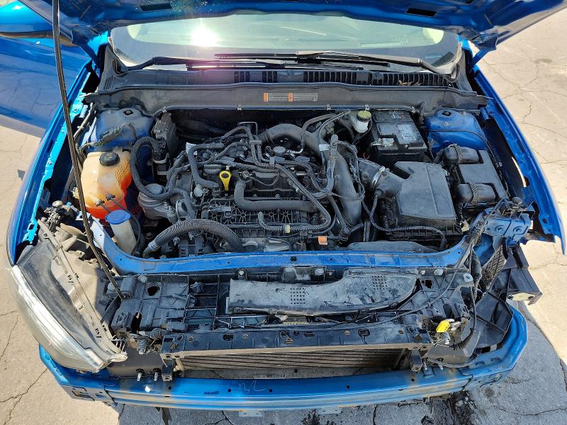 63585686 :رقم المزاد ، 3FA6P0HD3KR285718 vin ، 2019 Ford Fusion مزاد بيع