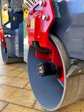 2026 Others Road Roller Double Drum Vibrat მანქანა იყიდება აუქციონზე, vin: 3898026, აუქციონის ნომერი: 60870346