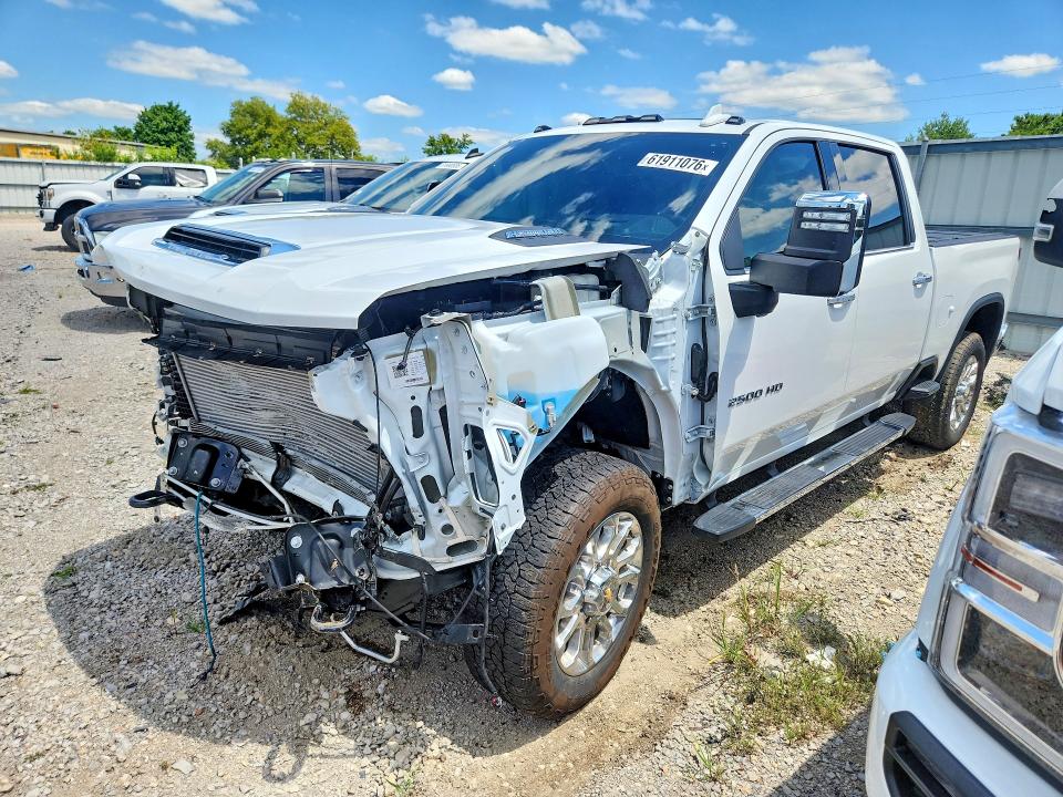 Продажа на аукционе авто 2025 Chevrolet Silverado, vin: 1GC4KPEY5SF176626, номер лота: 61911076