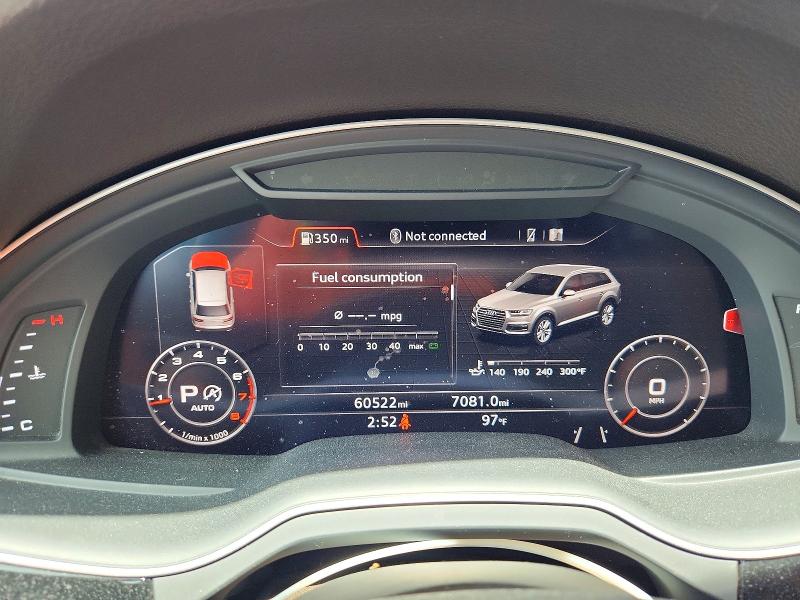 2017 Audi Q7 მანქანა იყიდება აუქციონზე, vin: WA1VABF77HD044692, აუქციონის ნომერი: 61384936