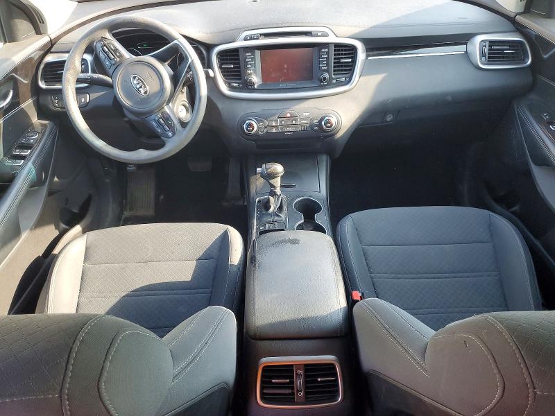 62999206 :رقم المزاد ، 5XYPGDA39JG371793 vin ، 2018 Kia Sorento مزاد بيع