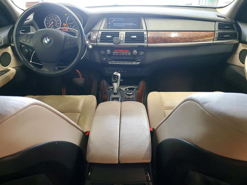 61810186 :رقم المزاد ، 5UXZV4C54BL412378 vin ، 2011 Bmw X5 مزاد بيع