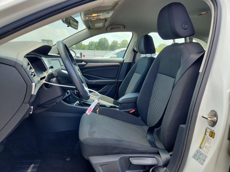 61770646 :رقم المزاد ، 3VWC57BU8MM078260 vin ، 2021 Volkswagen Jetta مزاد بيع