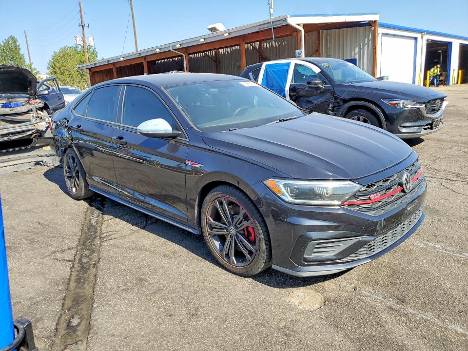 60869076 :رقم المزاد ، 3VW6T7BU9KM147179 vin ، 2019 Volkswagen Jetta مزاد بيع