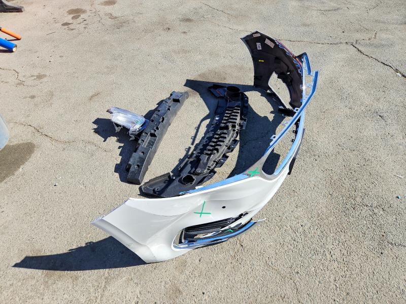 2019 Buick Enclave მანქანა იყიდება აუქციონზე, vin: 5GAEVBKW1KJ132526, აუქციონის ნომერი: 62877626