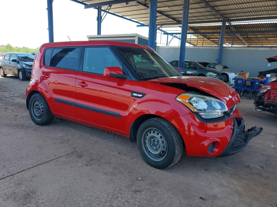 61803286 :رقم المزاد ، KNDJT2A53D7587695 vin ، 2013 Kia Soul مزاد بيع