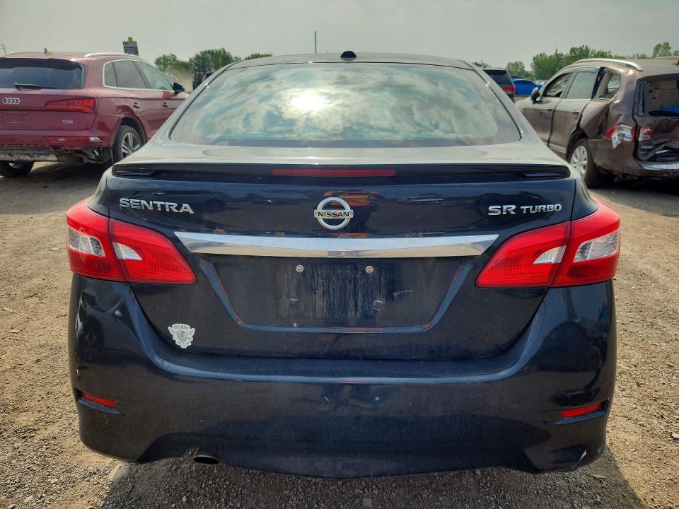 62207796 :رقم المزاد ، 3N1CB7AP5JY308027 vin ، 2018 Nissan Sentra مزاد بيع