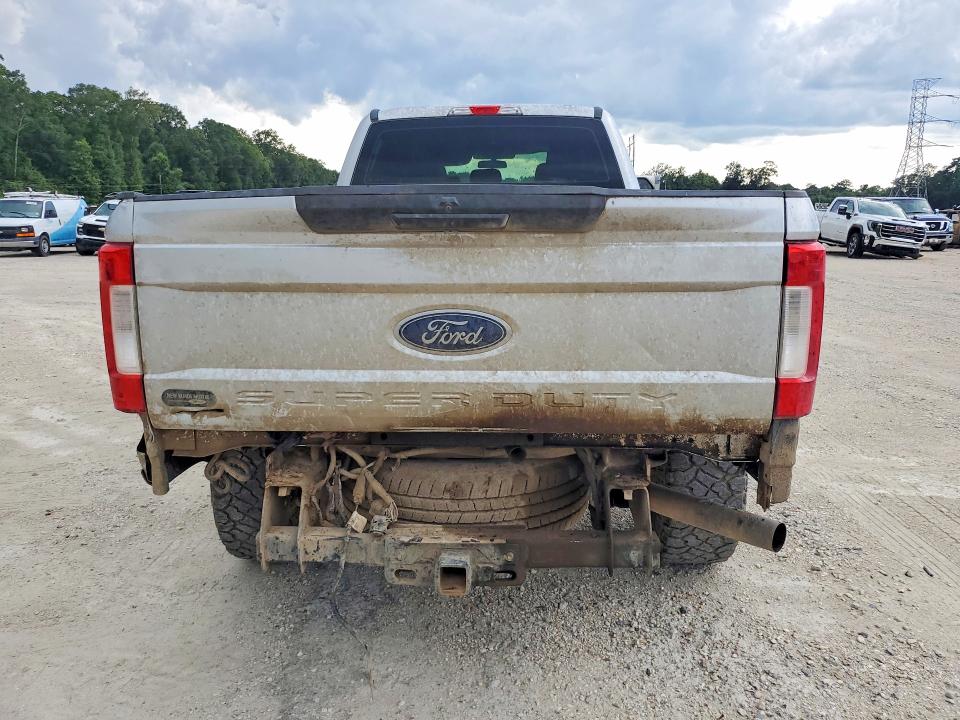 Продаж на аукціоні авто 2019 Ford F350, vin: 1FT8W3B63KEC87506, номер лоту: 76294355
