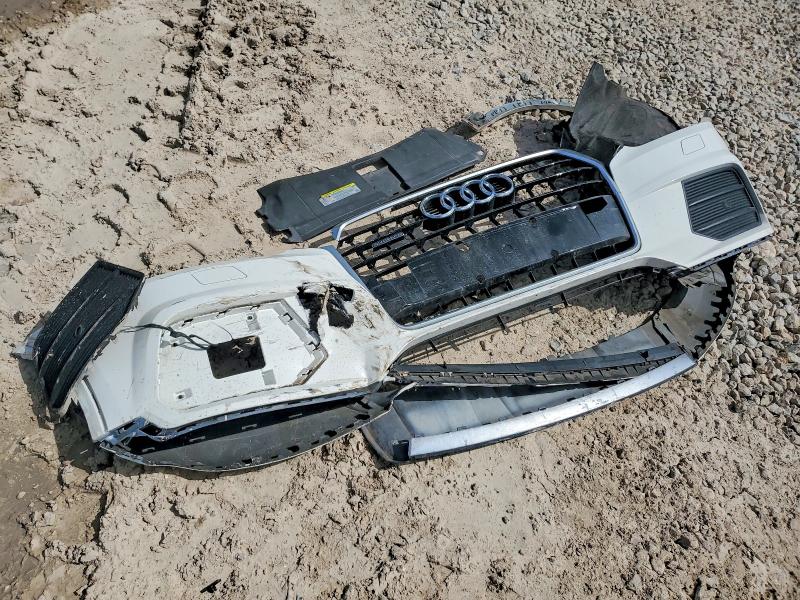 61511956 :رقم المزاد ، WA1EFCFS8GR011956 vin ، 2016 Audi Q3 مزاد بيع