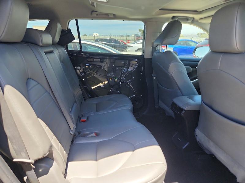 59669376 :رقم المزاد ، 5TDHBRCH8MS533574 vin ، 2021 Toyota Highlander مزاد بيع