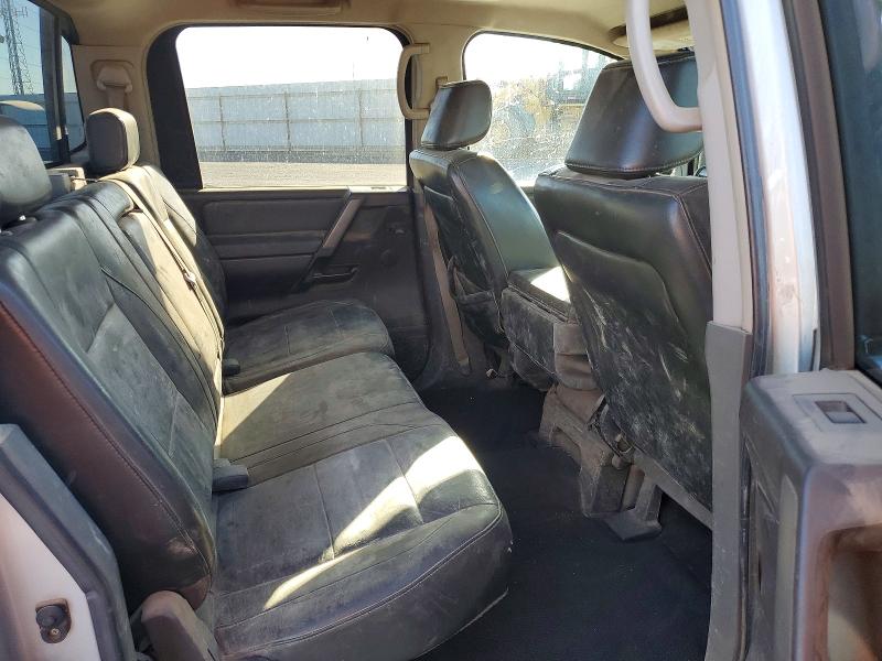 62874496 :رقم المزاد ، 1N6AA07A25N544720 vin ، 2005 Nissan Titan مزاد بيع